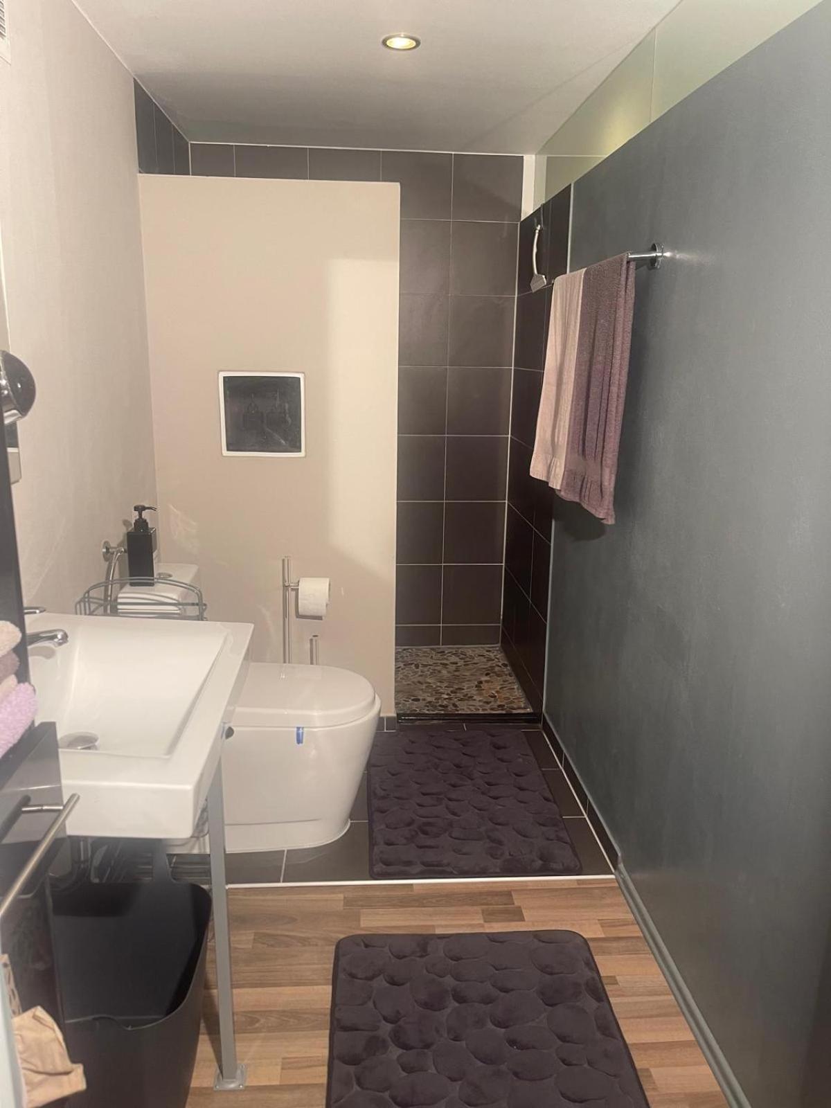 Gemuetliches Einliegerapartment, 50 Qm Trippstadt Eksteriør bilde
